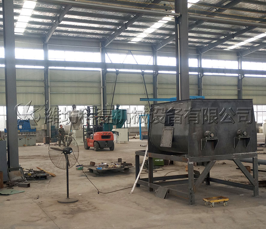 攪(jiǎo)拌機生(sheng)産車間(jiān)一角 第(dì)1張