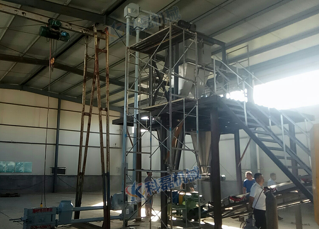 管鏈(liàn)輸送設備 輸送設(shè)備 管鏈輸送機 第(di)3張