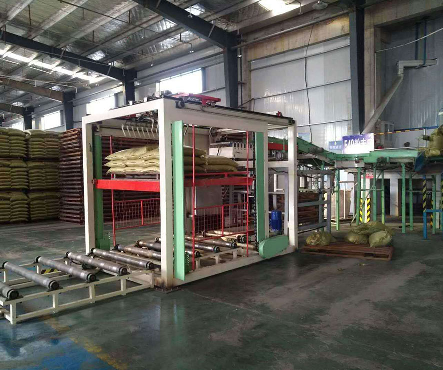 高位(wei)自動碼垛(duǒ)機