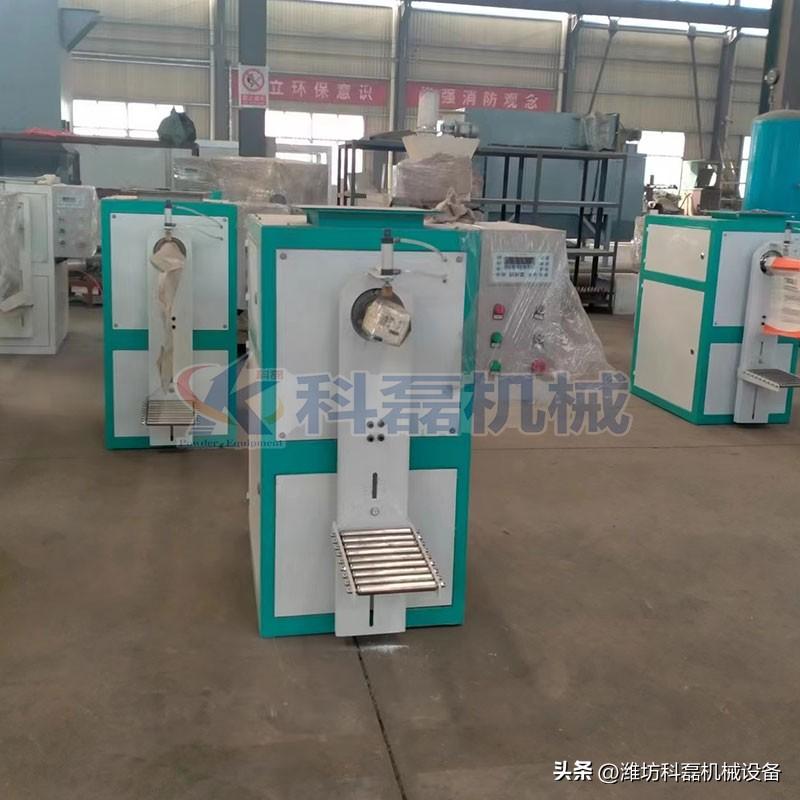 “包”你滿意。“裝(zhuang)”入人心。環保(bao)的襄阳用裕(yù)橡胶制造有(yǒu)限公司閥口(kou)袋包裝機 閥(fá)口袋包裝機(jī) 第2張